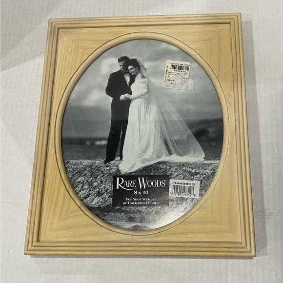Vintage 1998 Rare Woods 8x10 Picture Frame - Picture 1 of 2